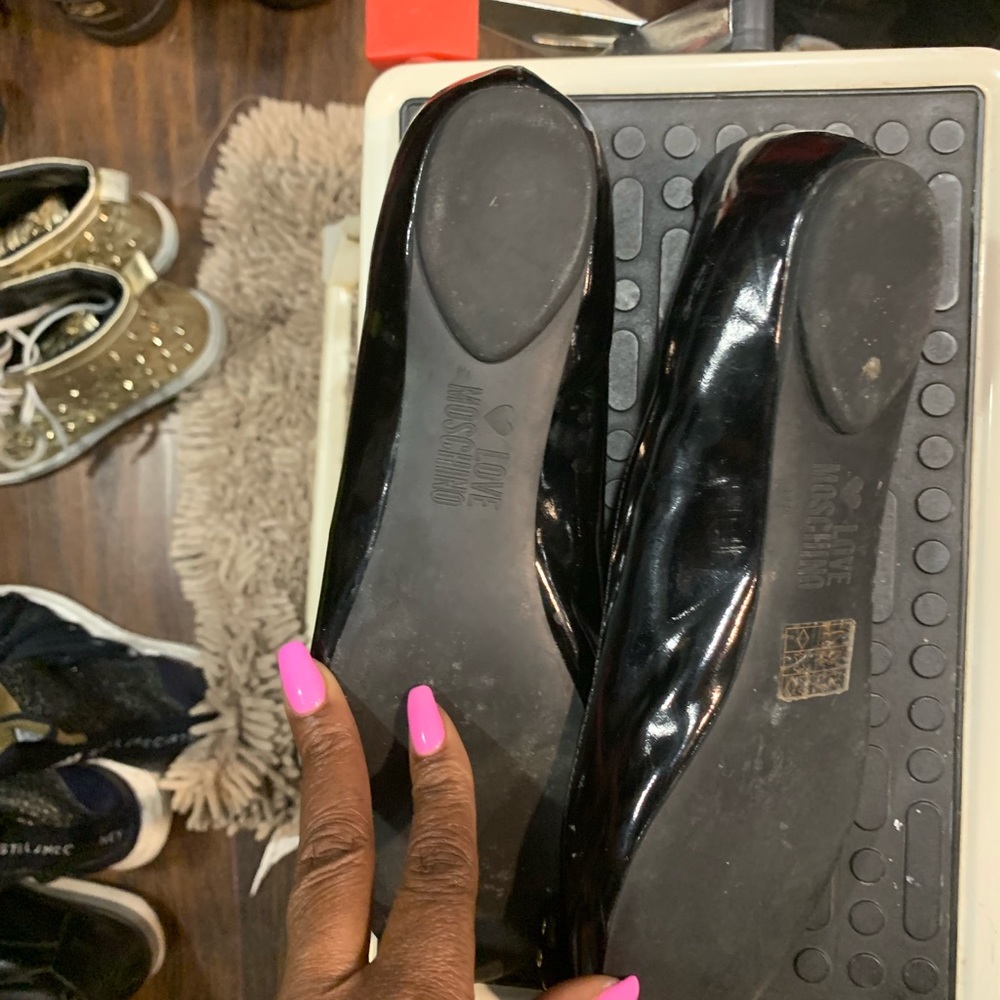 Shoes - Picture 3 of 3